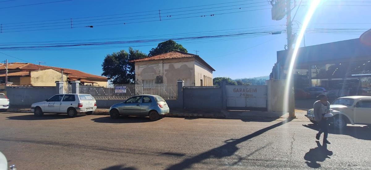 Casa, Centro, 0 Quarto, 0 Vaga