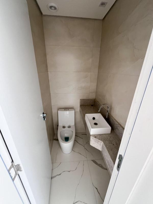 Casa, Candelária, 2 Quartos, 1 Vaga, 2 Suítes