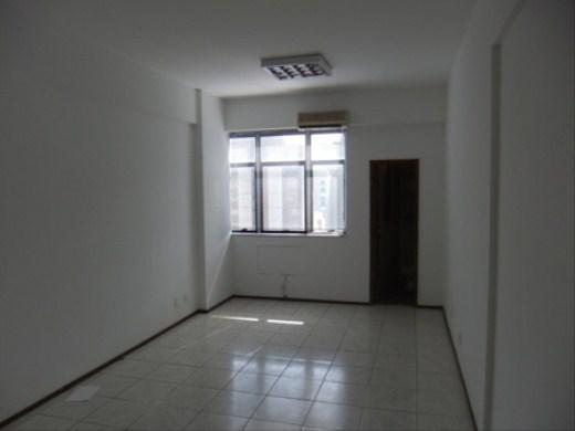 Sala, Lourdes, 1 Vaga