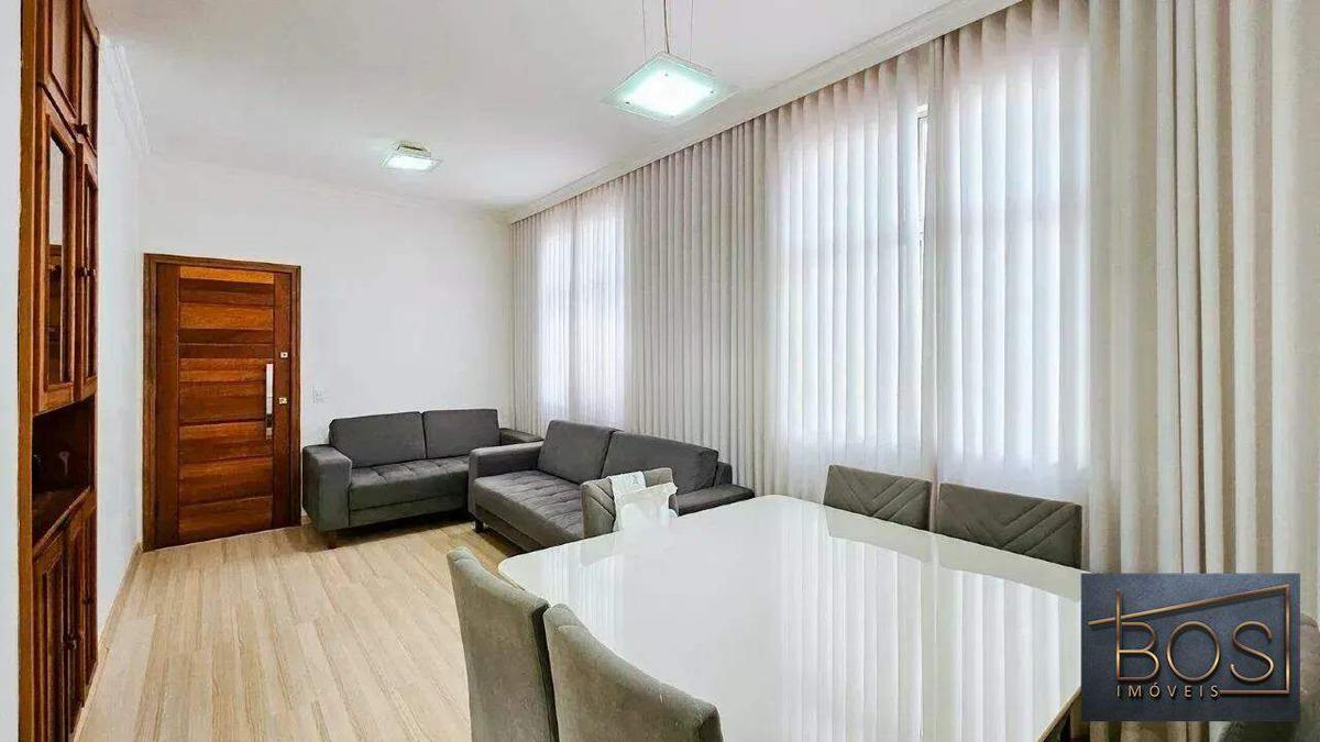 Apartamento, Sagrada Família, 3 Quartos, 2 Vagas, 1 Suíte