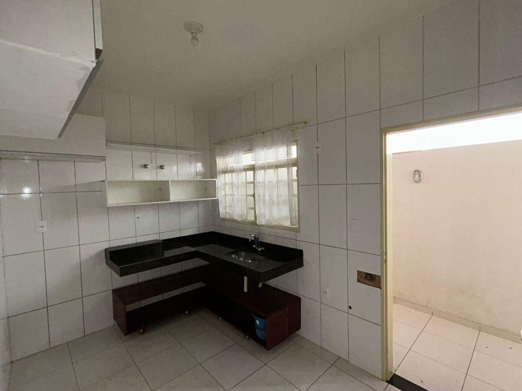 Casa, Paciência, 3 Quartos, 1 Vaga