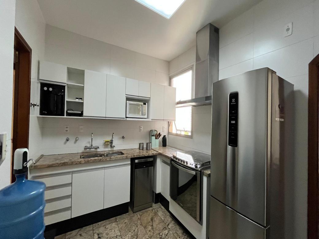 Apartamento, Savassi, 4 Quartos, 2 Vagas, 1 Suíte