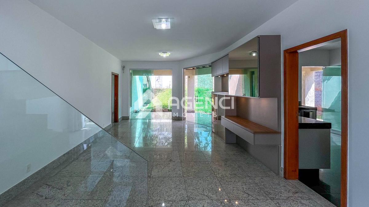 Casa, Bandeirantes (pampulha), 3 Quartos, 0 Vaga, 1 Suíte