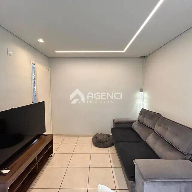 Apartamento, Cândida Ferreira, 2 Quartos, 0 Vaga, 0 Suíte