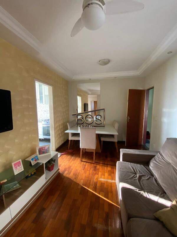 Apartamento, Sagrada Família, 3 Quartos, 1 Vaga, 1 Suíte