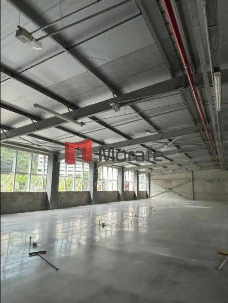 Galpão, Estoril, 0 Quarto, 26 Vagas