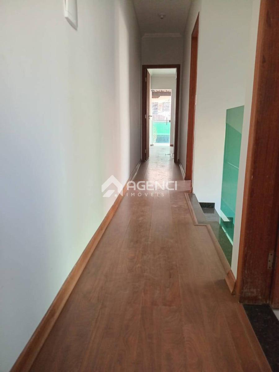 Casa, Cabral, 3 Quartos, 0 Vaga, 0 Suíte