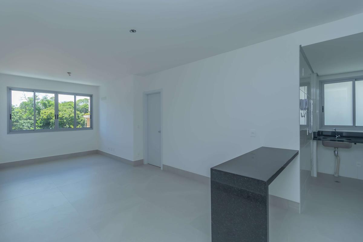 Apartamento, Sagrada Família, 3 Quartos, 2 Vagas, 1 Suíte