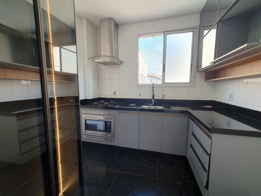 Cobertura, Alto Barroca, 3 Quartos, 2 Vagas, 1 Suíte