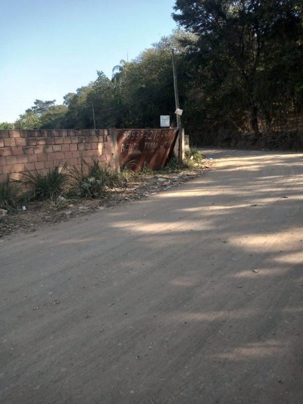 Lote, Bandeirinhas, 0 Quarto, 0 Vaga