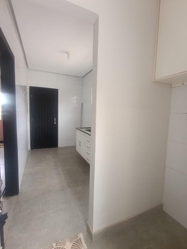 Casa, Centro, 2 Quartos, 2 Vagas, 1 Suíte