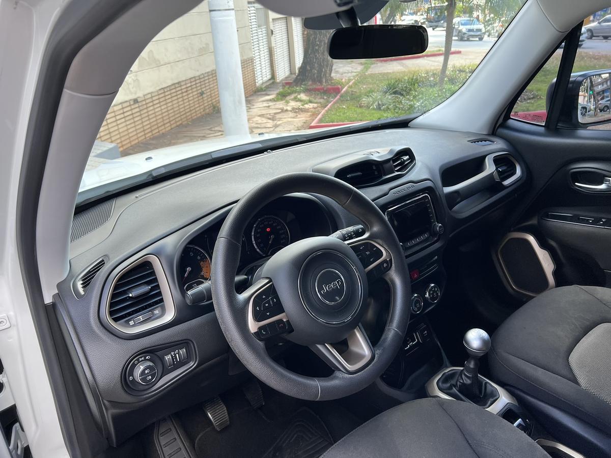 Jeep Renegade Sport 1.8 4x2 Flex 16v Mec.