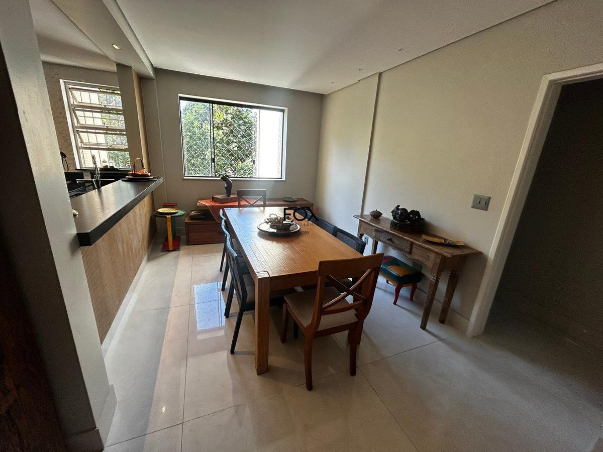 Apartamento, Vila Paris, 4 Quartos, 2 Vagas, 1 Suíte