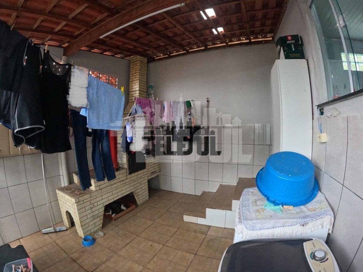 Casa, Jardim Corcetti I, 3 Quartos, 2 Vagas, 1 Suíte