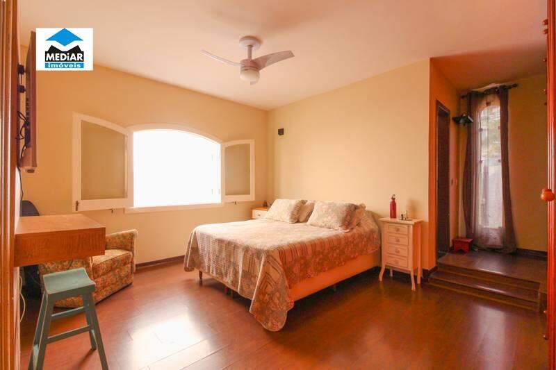 Casa, Buritis, 4 Quartos, 4 Vagas, 1 Suíte