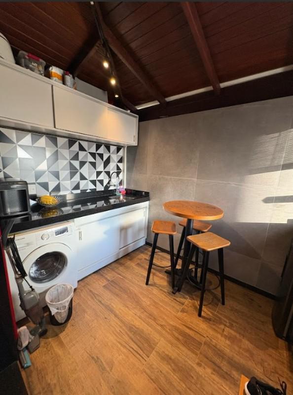 Apartamento, Europa, 2 Quartos, 1 Vaga