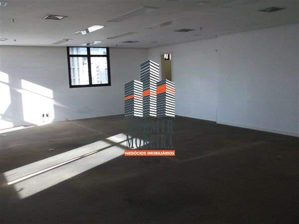 Andar, Funcionários, 4 Vagas