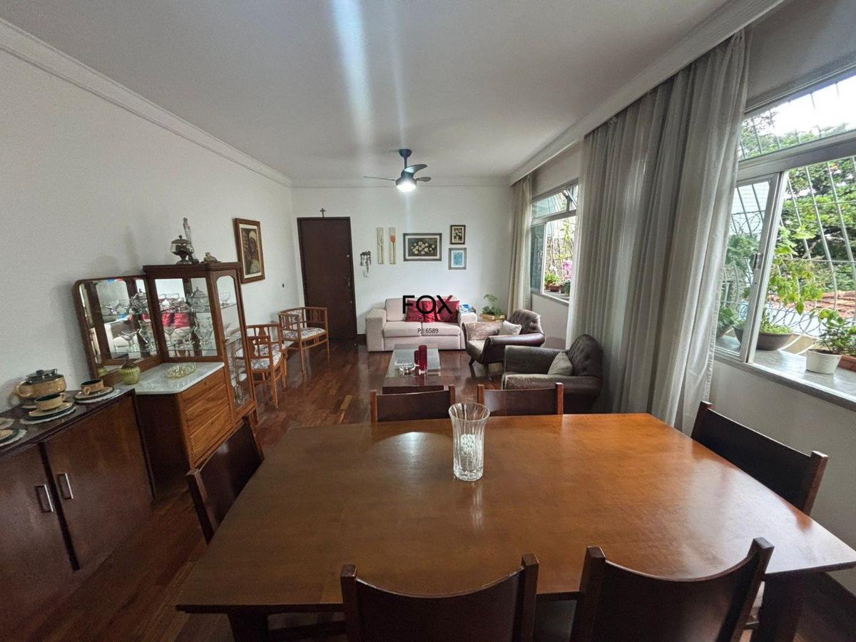 Apartamento, Coração de Jesus, 4 Quartos, 2 Vagas, 1 Suíte
