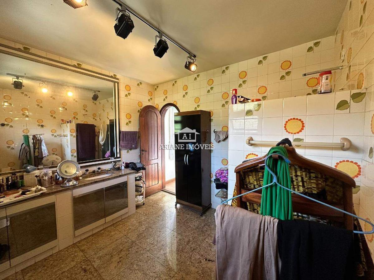 Casa, Bandeirantes (pampulha), 4 Quartos, 10 Vagas, 3 Suítes