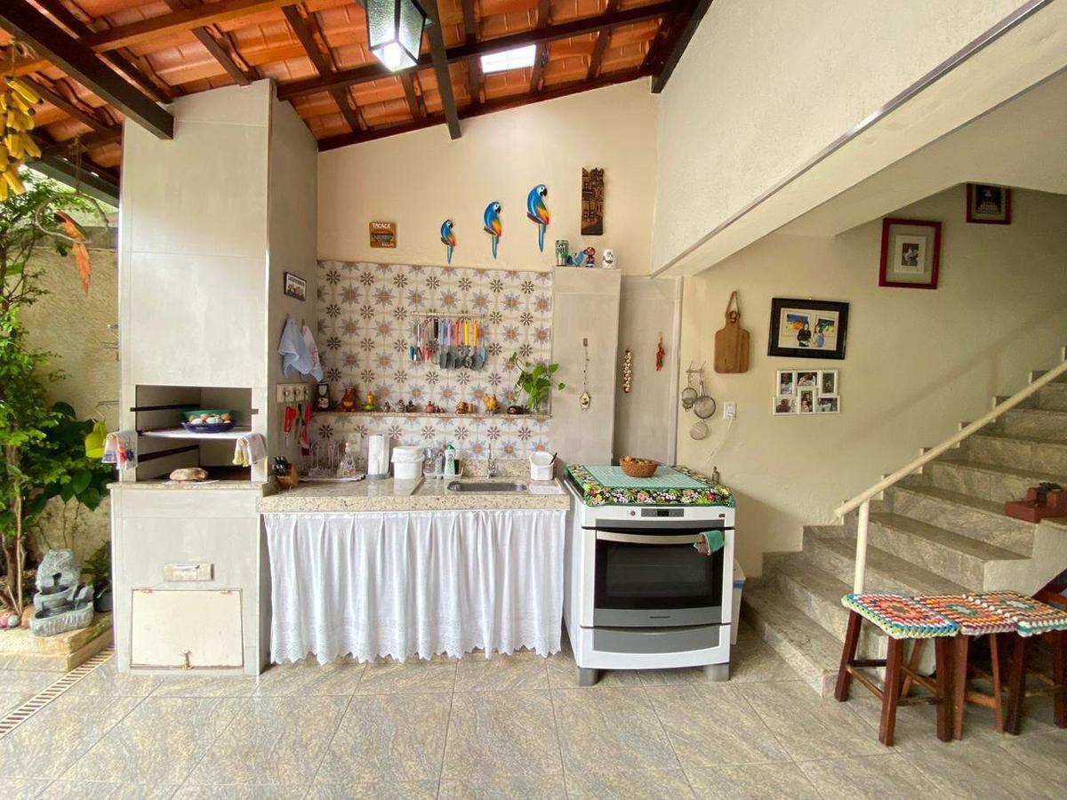 Casa, Santa Teresa, 4 Quartos, 3 Vagas, 2 Suítes