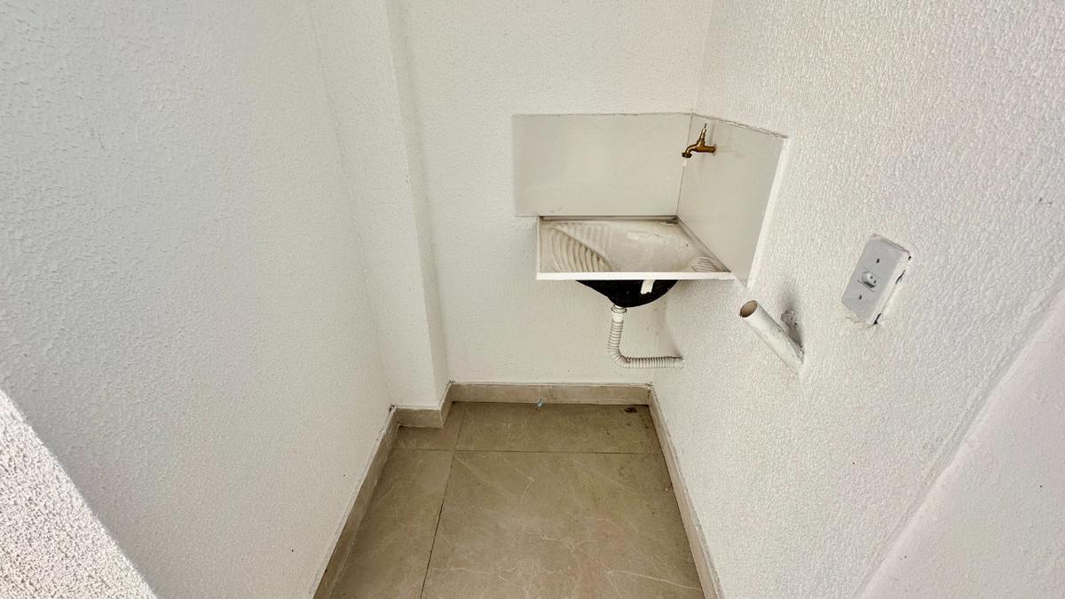 Casa, Piratininga (venda Nova), 2 Quartos, 1 Vaga, 2 Suítes