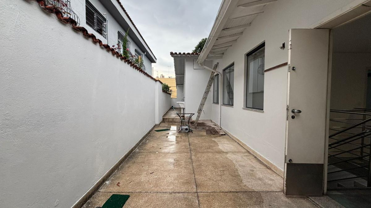 Casa Comercial, Floresta, 0 Quarto, 3 Vagas