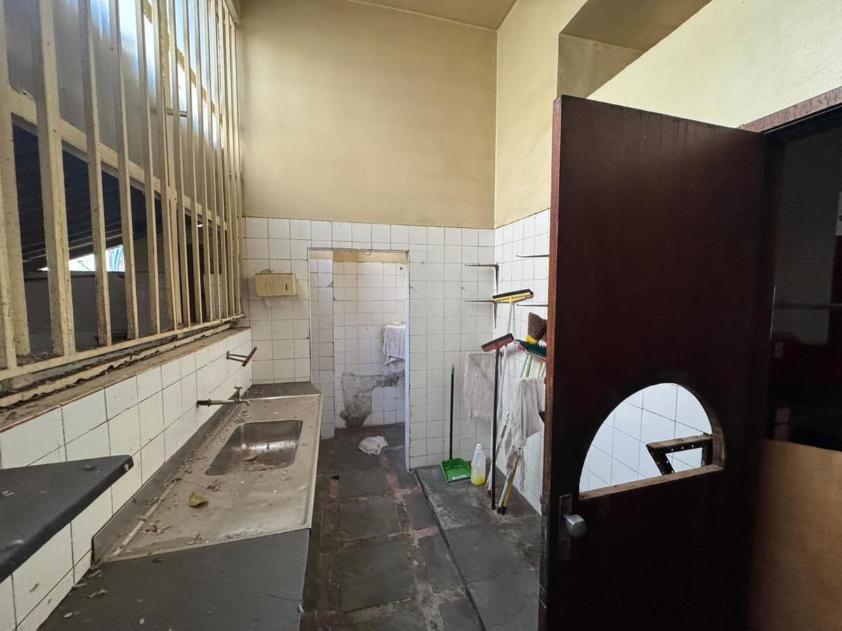 Andar, Serra, 1 Quarto, 0 Vaga