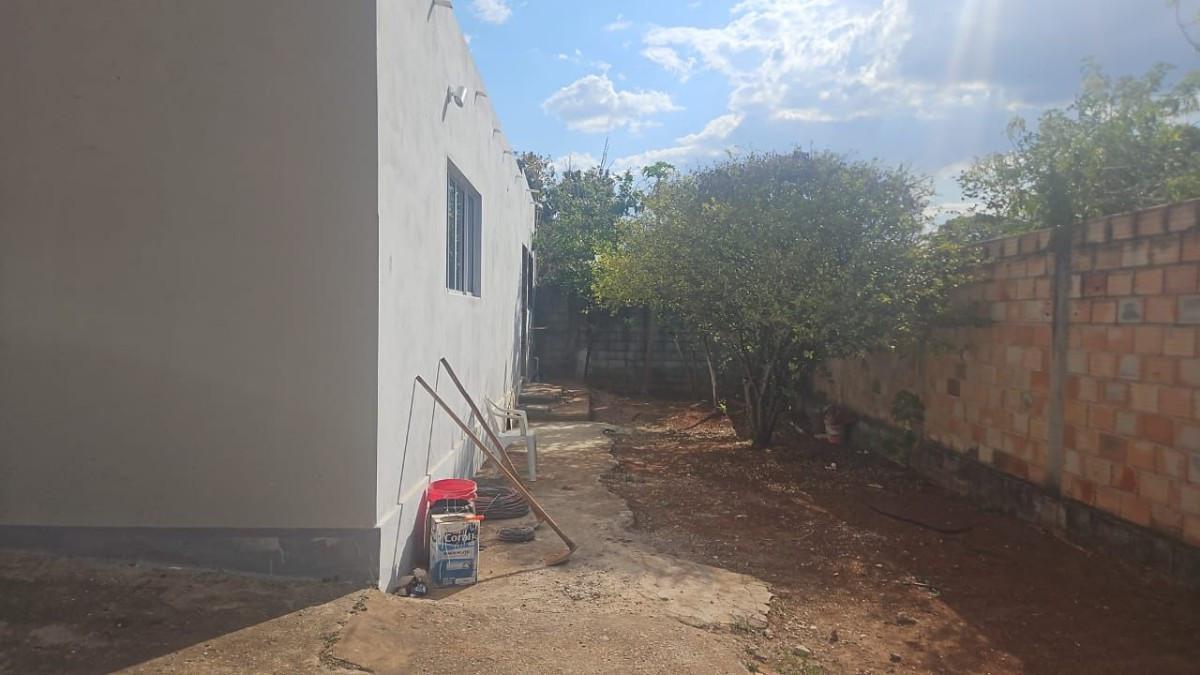 Casa, Tangará, 3 Quartos, 2 Vagas, 1 Suíte