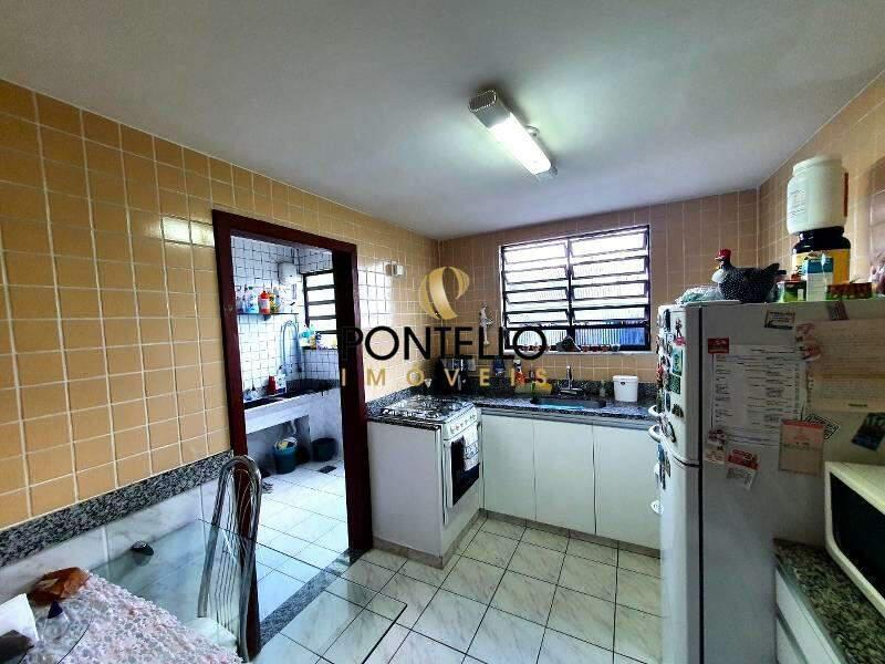 Casa, Santa Lúcia, 4 Quartos, 3 Vagas, 1 Suíte