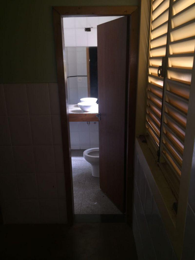 Casa, Cabral, 3 Quartos, 4 Vagas, 1 Suíte