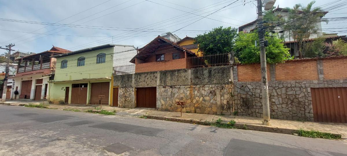 Casa, Santa Helena, 3 Quartos, 2 Vagas, 1 Suíte