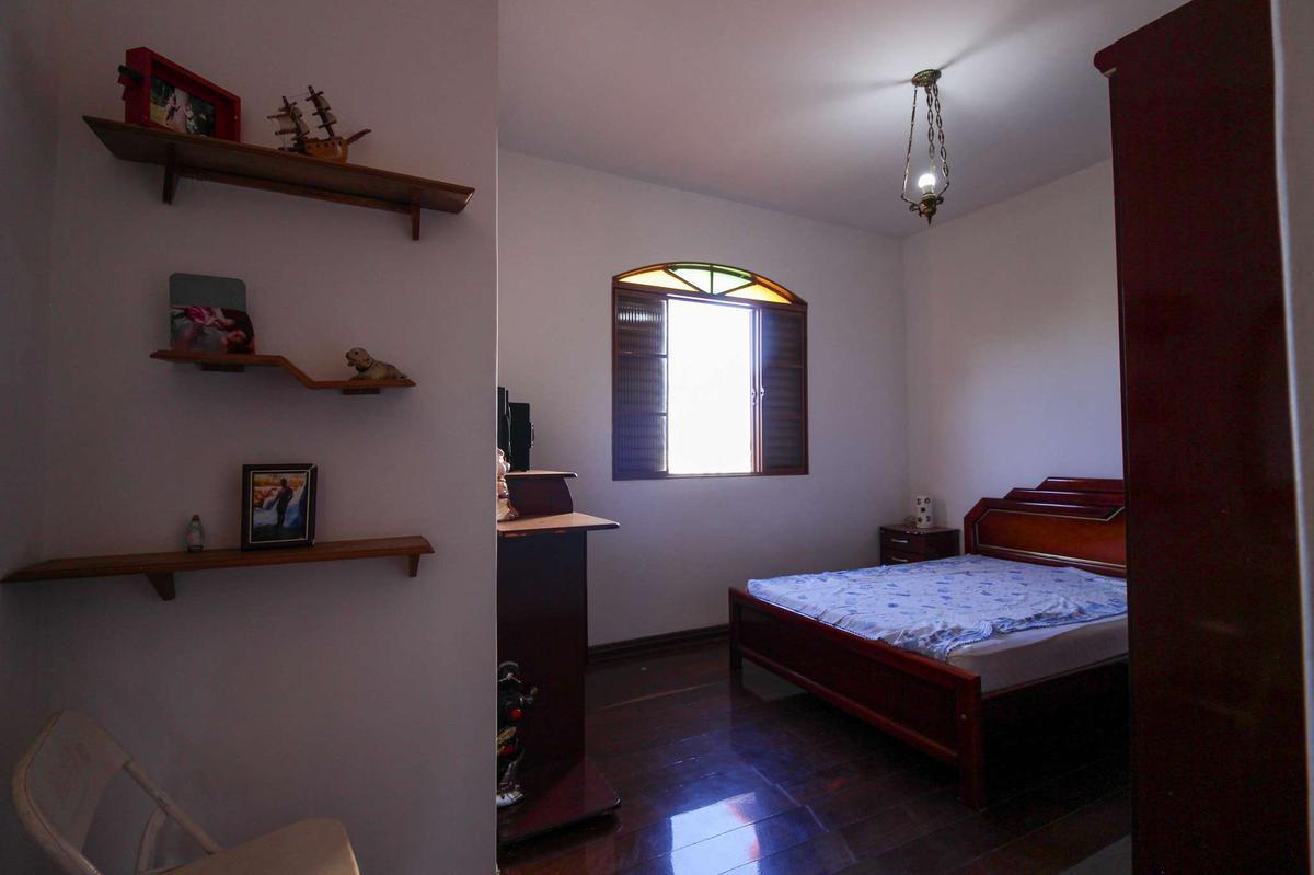 Casa, Jardim Atlântico, 4 Quartos, 4 Vagas, 1 Suíte