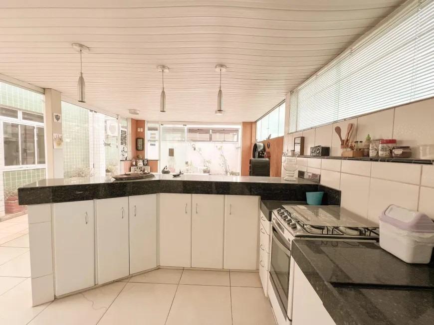 Apartamento, Estoril, 3 Quartos, 3 Vagas, 1 Suíte