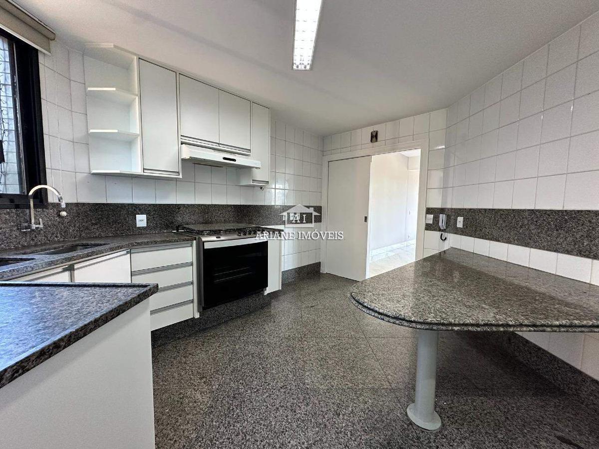 Apartamento, Serra, 4 Quartos, 3 Vagas, 2 Suítes