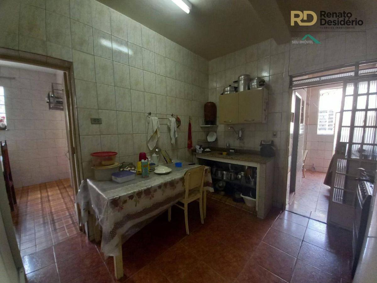 Casa, Sagrada Família, 3 Quartos, 2 Vagas