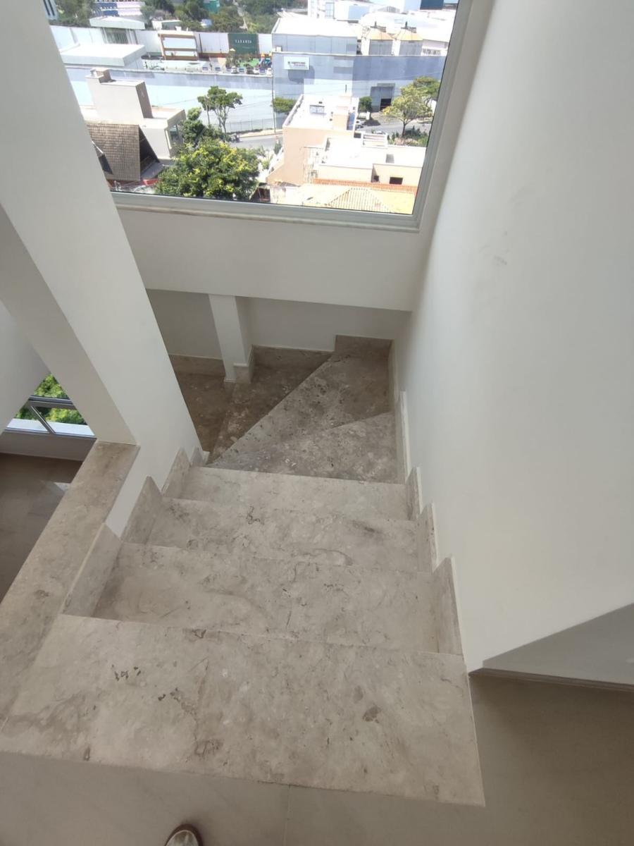 Cobertura, Cabral, 5 Quartos, 5 Vagas, 4 Suítes
