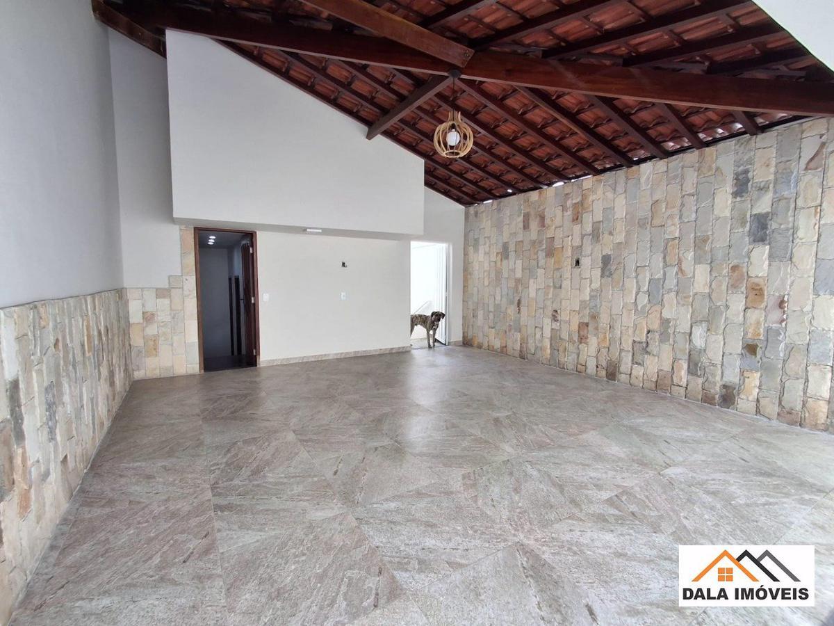 Casa, Palmares, 4 Quartos, 4 Vagas, 2 Suítes