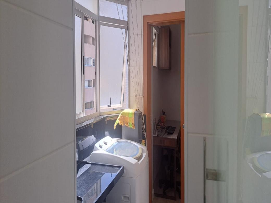 Apartamento, Funcionários, 2 Quartos, 1 Suíte