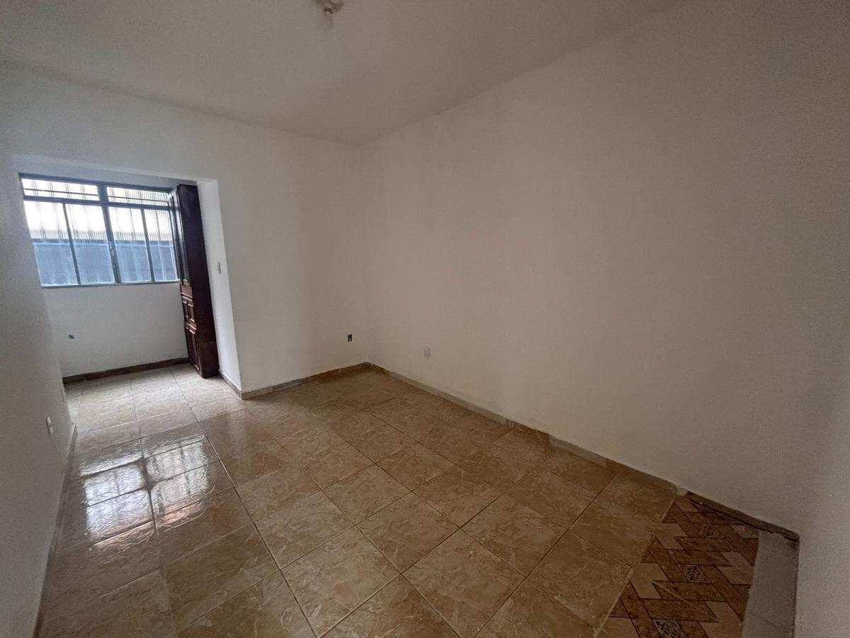 Casa, Planalto, 2 Quartos, 1 Vaga, 2 Suítes