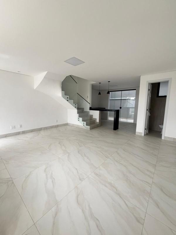 Casa, Planalto, 3 Quartos, 2 Vagas, 1 Suíte