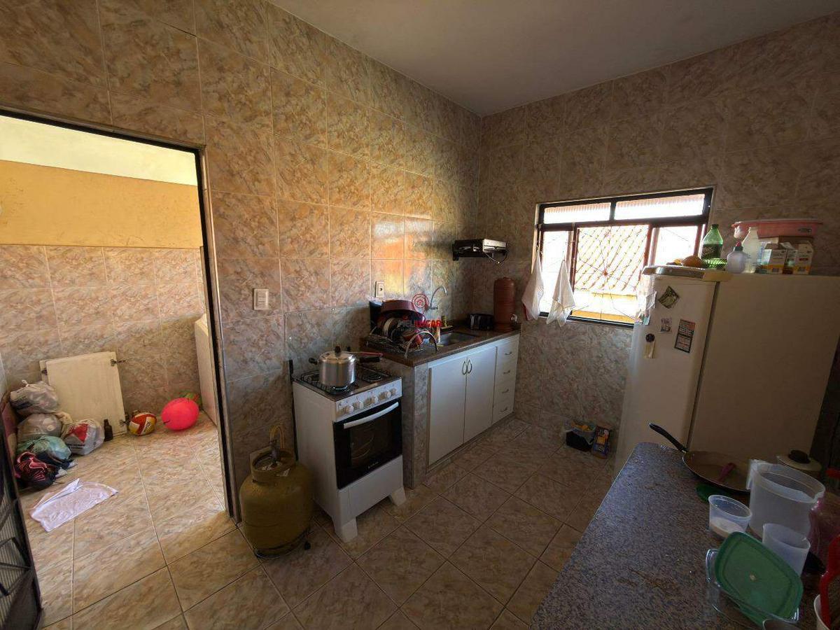 Lote, Santa Helena, 0 Quarto, 4 Vagas