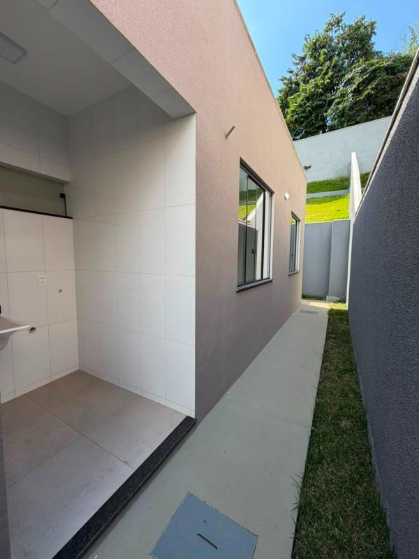Casa, Camelos, 3 Quartos, 2 Vagas, 1 Suíte