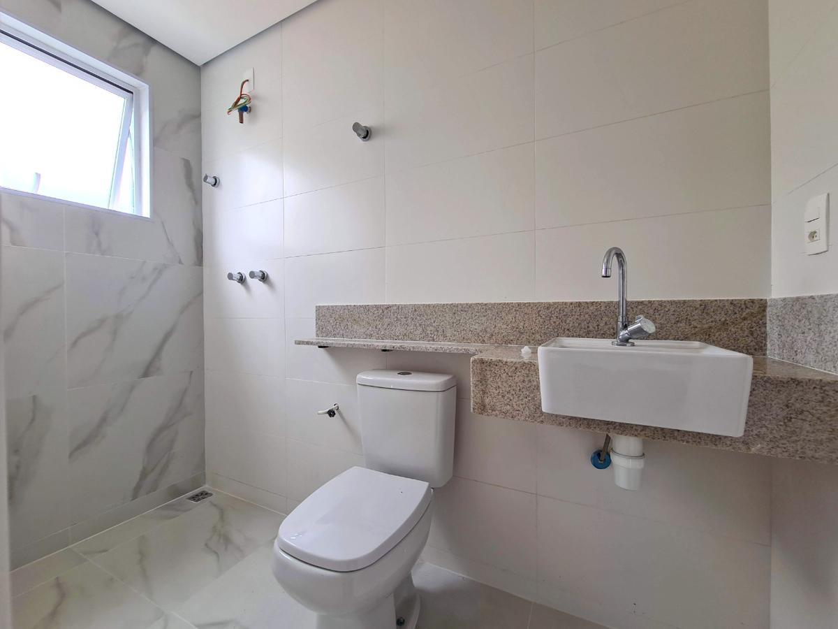 Apartamento, Sagrada Família, 3 Quartos, 2 Vagas, 1 Suíte