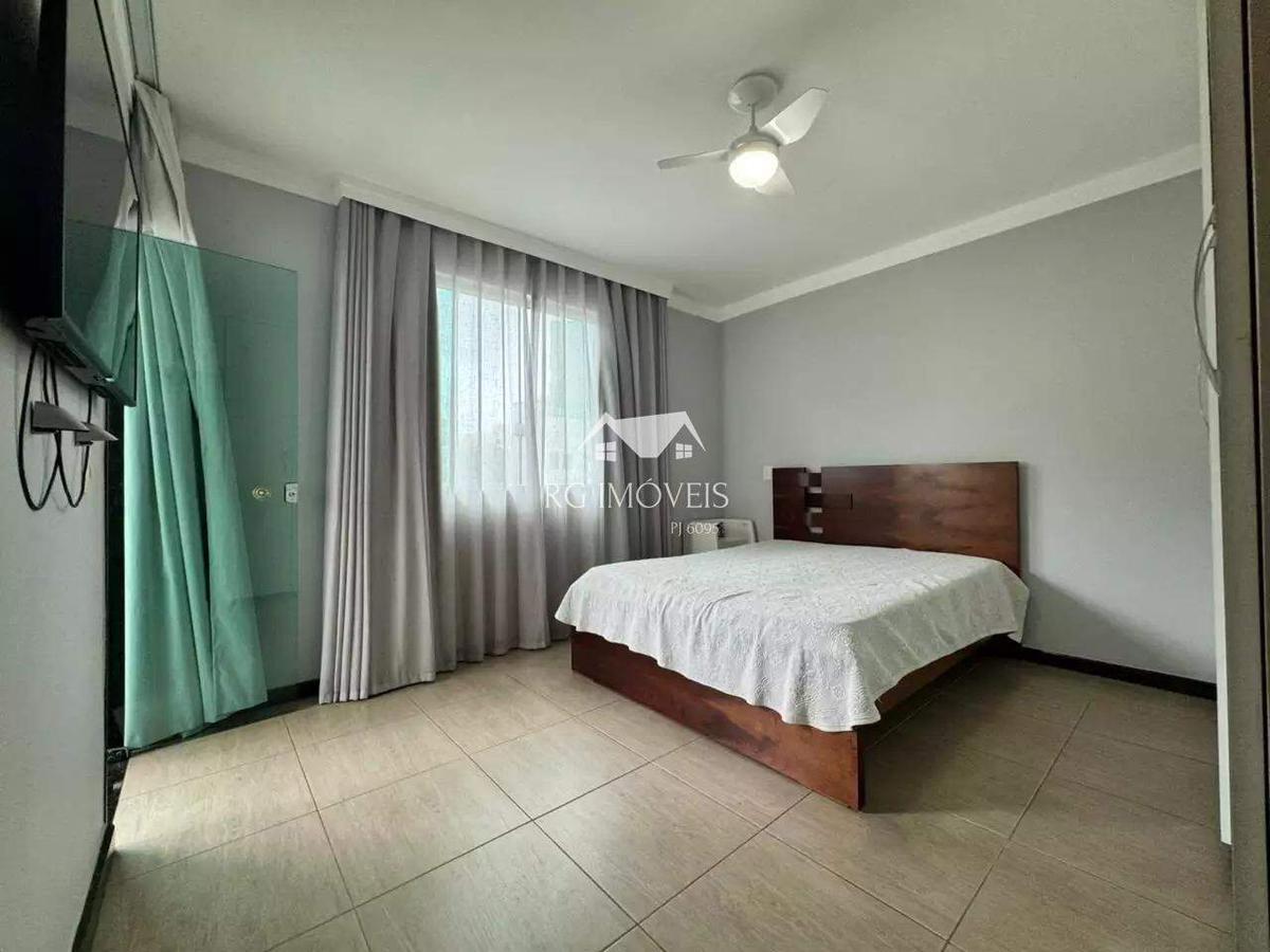 Apartamento, Barreiro, 3 Quartos, 2 Vagas, 1 Suíte