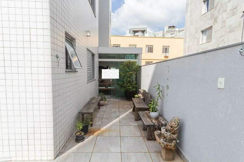 Apartamento, Serra, 2 Quartos, 2 Vagas, 1 Suíte