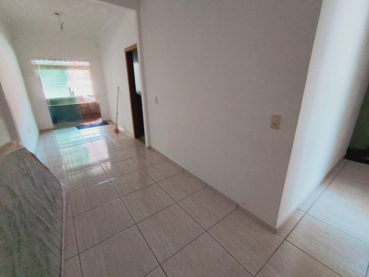 Casa, Céu Azul, 3 Quartos, 4 Vagas, 1 Suíte