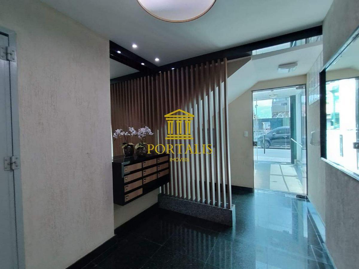 Apartamento, Sagrada Família, 3 Quartos, 2 Vagas, 1 Suíte