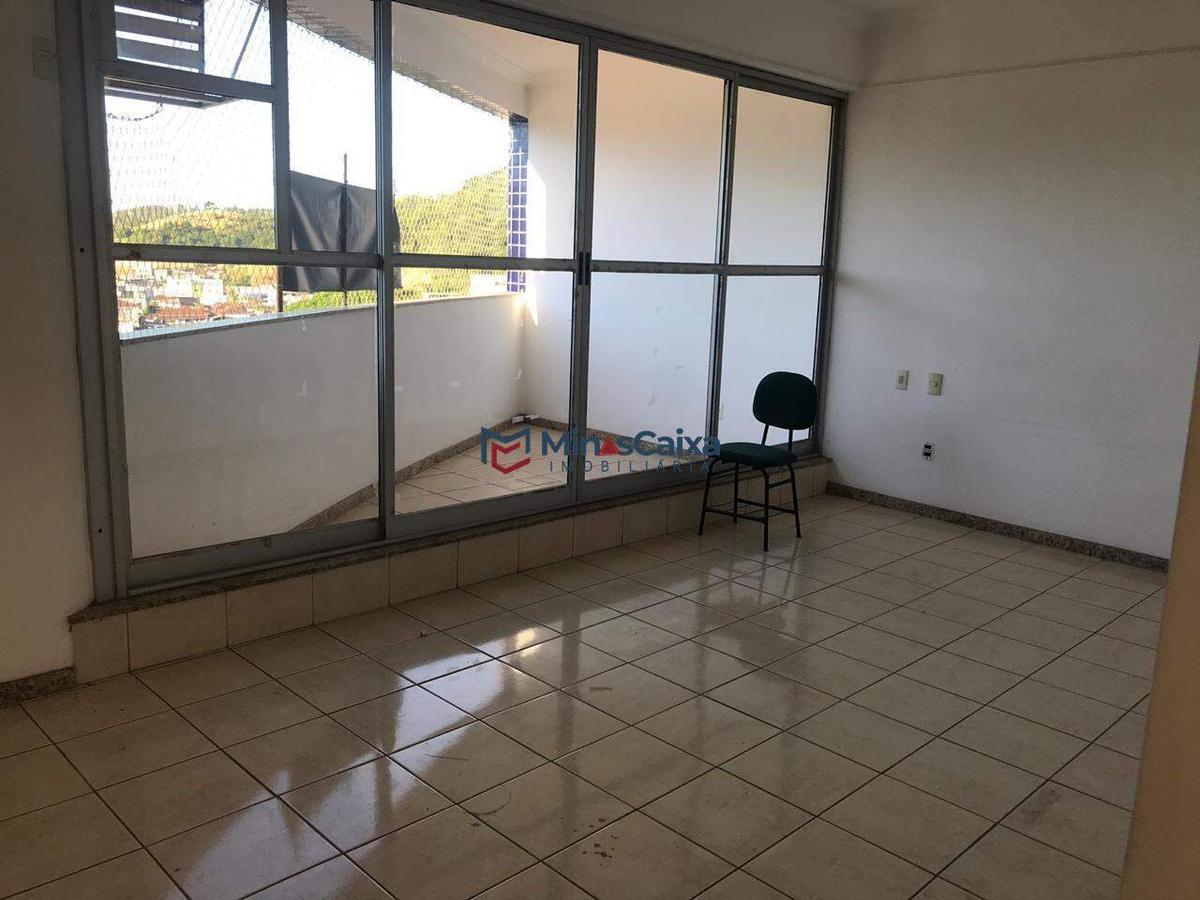 Cobertura, Centro Sul, 5 Quartos, 4 Vagas, 2 Suítes