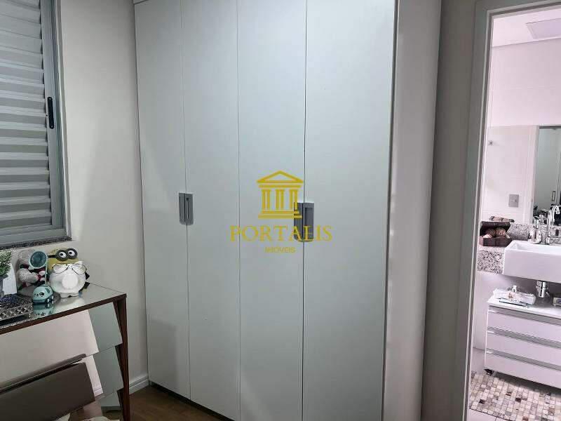 Apartamento, Serra, 2 Quartos, 2 Vagas, 2 Suítes