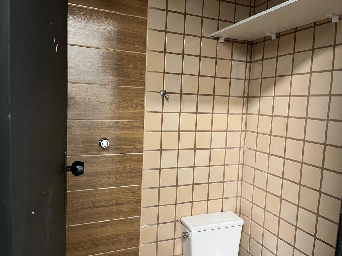 Prédio, Floresta, 0 Quarto, 0 Vaga